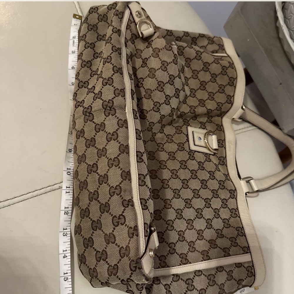 Authentic Gucci Tan Monogram Tote Bag - Picture 7 of 8